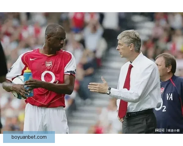 汉堡加紧协商维埃拉转会费谈判进程有望本周完成关键细节敲定方案